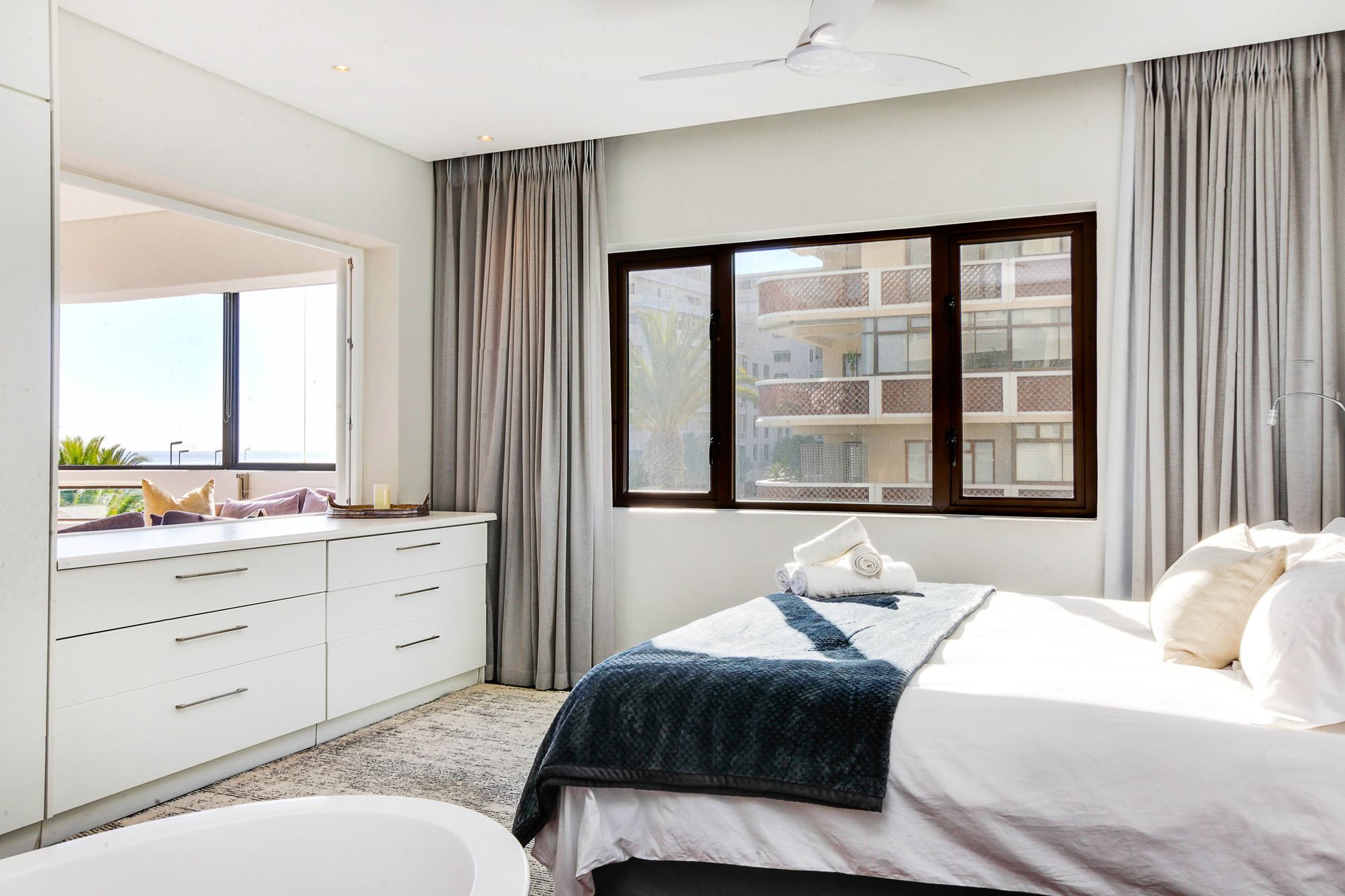 Backup Powered Sea View Apartment On The Promenade Le Cap Extérieur photo