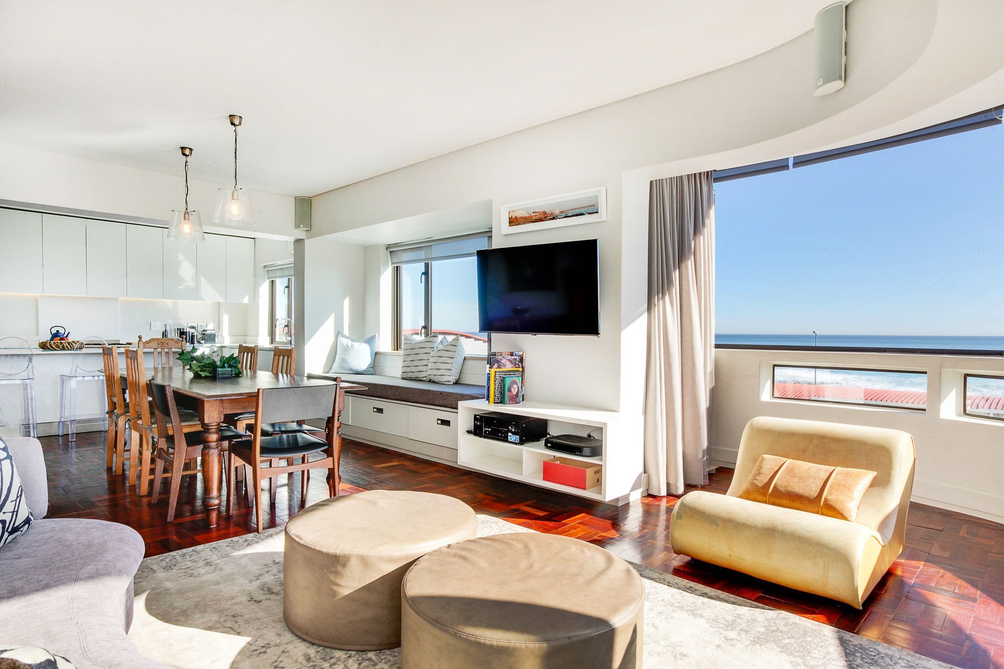 Backup Powered Sea View Apartment On The Promenade Le Cap Extérieur photo