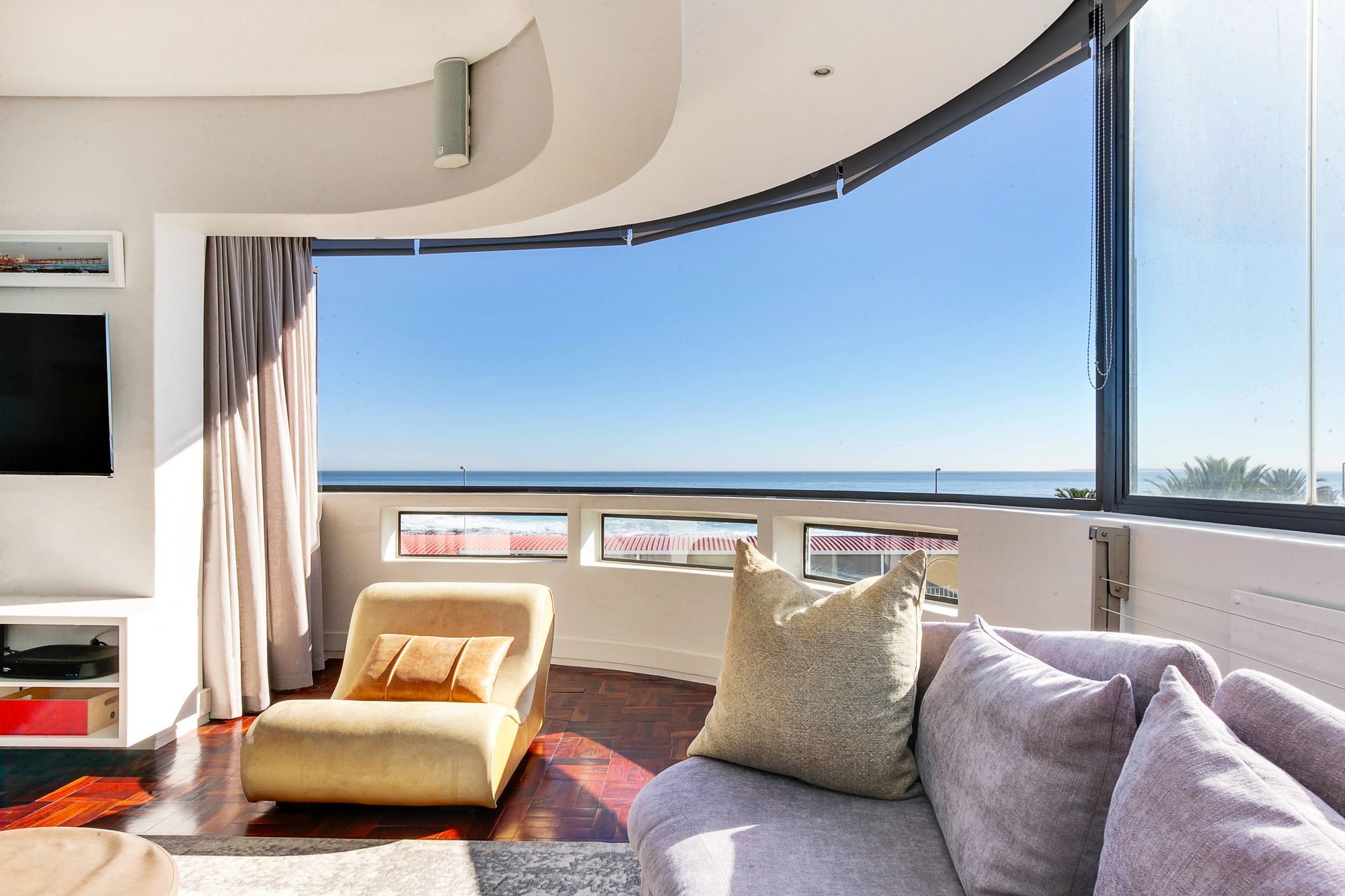 Backup Powered Sea View Apartment On The Promenade Le Cap Extérieur photo